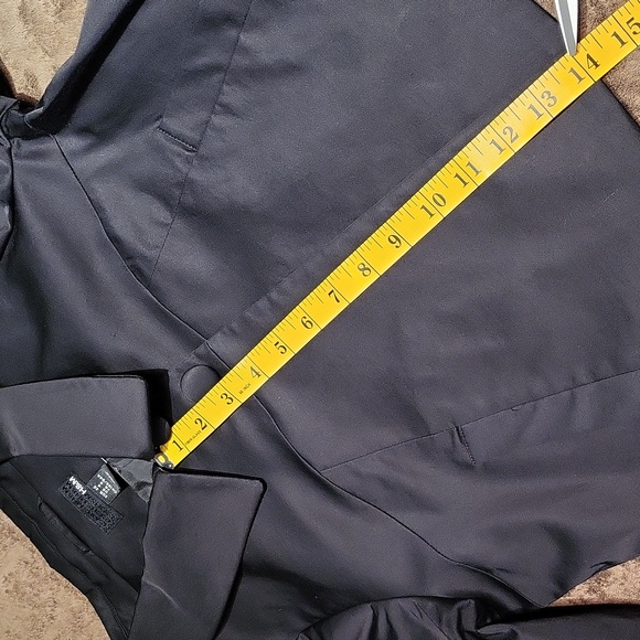 H&M Cropped Cocktail Jacket Evening Date-night / Sz 6 / Black - Picture 16 of 17